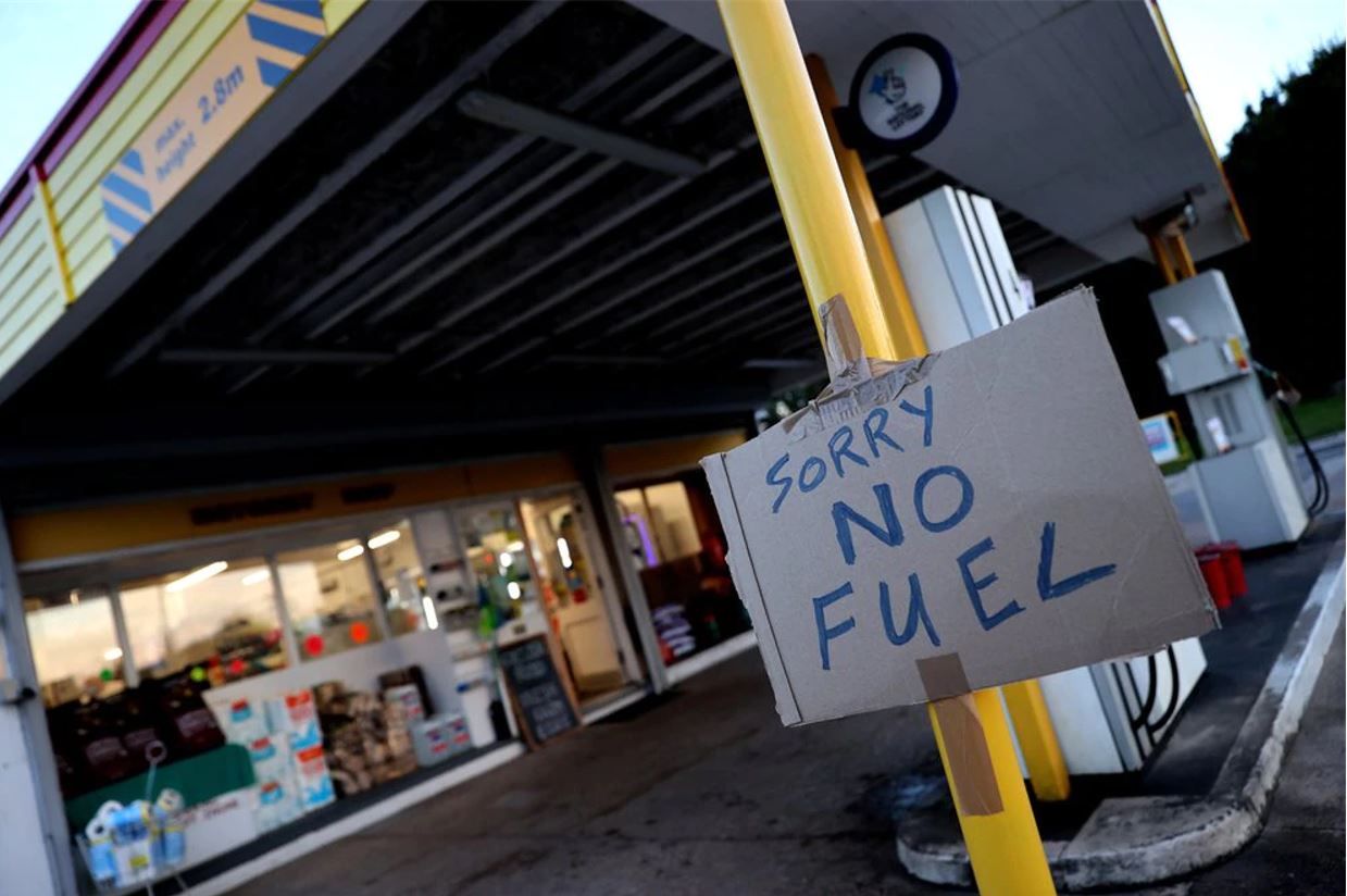 El Reino Unido ofrecerá 10,500 visados de trabajo temporal ante la escasez de mano de obra