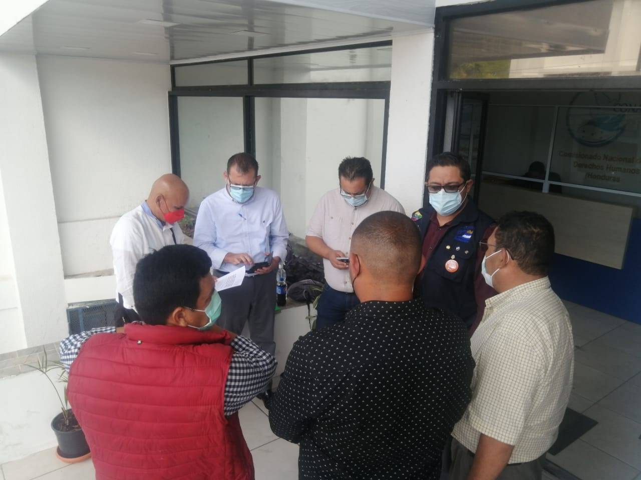 Alcaldes que recibieron donación de vacunas se reúnen ante supuestas amenazas políticas Alcaldes que recibieron donación de vacunas se reúnen ante supuestas amenazas políticas