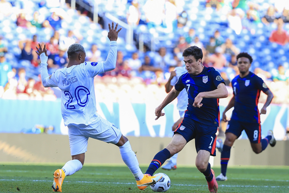 Selección hondureña recibe OLÍMPICA derrota en casa