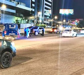 Un muerto y dos heridos deja atentado criminal en el bulevar Suyapa de la capital Un muerto y dos heridos deja atentado criminal en el bulevar Suyapa de la capital