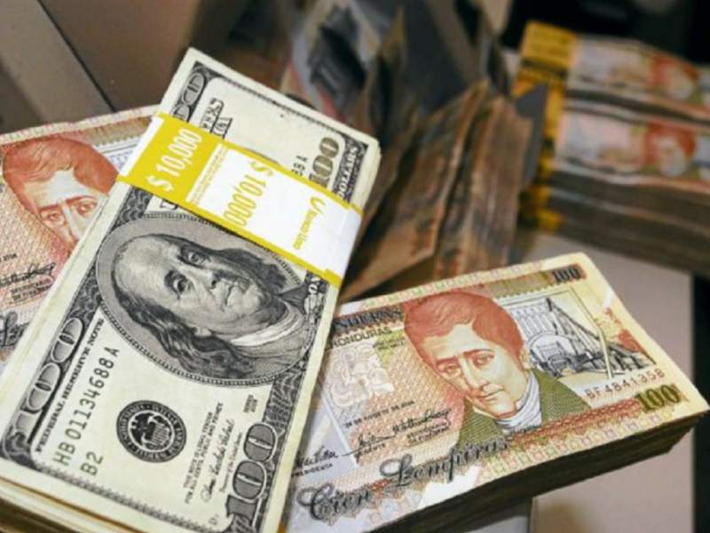 Según analista: Normal que reactivación económica mueva el dólar  