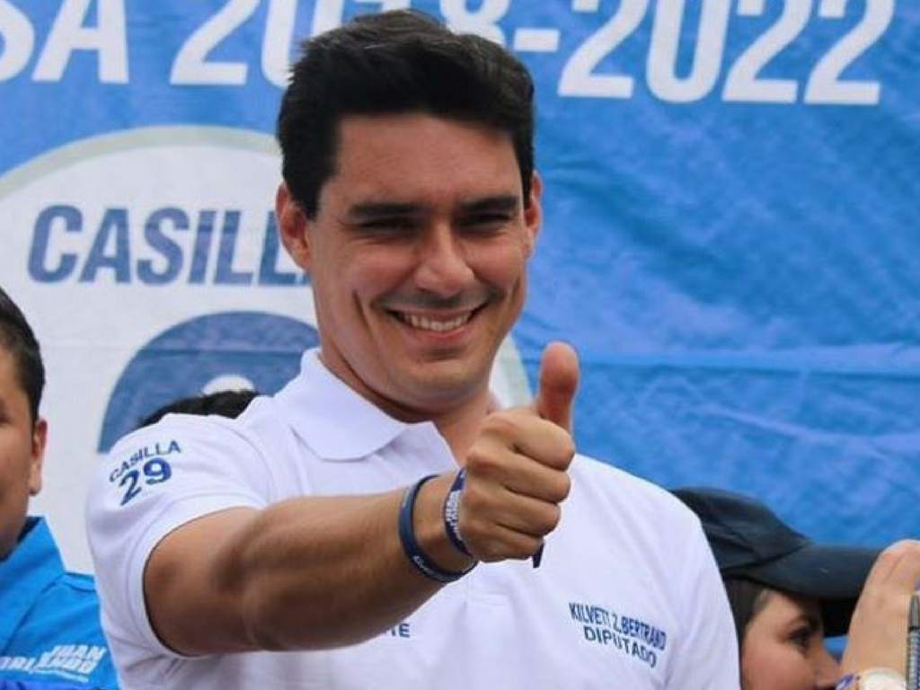 Kilvett Bertrand: La postura del Partido Nacional es ir a votar solo con el nuevo DNI