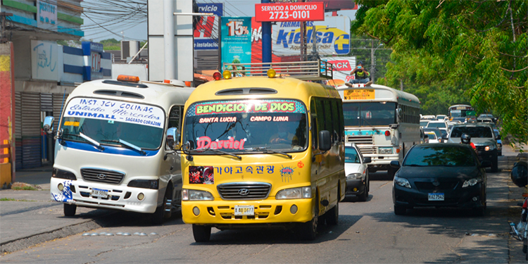 Dirigencia del transporte da tregua al gobierno y suspende paralización Dirigencia del transporte da tregua al gobierno y suspende paralización