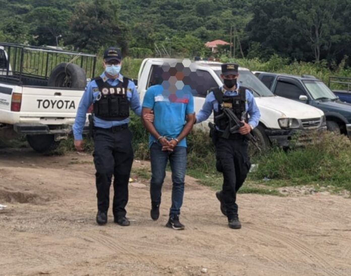 Capturan a “coyote” con 15 haitianos y un brasileño en el oriente de Honduras