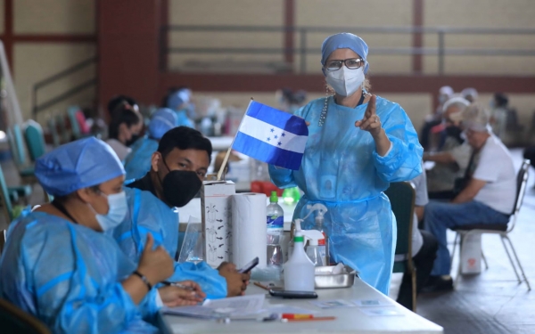 Asociación Médica: 70 por ciento de afiliados del IHSS tendrá dos dosis anti COVID-19 antes de las elecciones Asociación Médica: 70 por ciento de afiliados del IHSS tendrá dos dosis anti COVID-19 antes de las elecciones