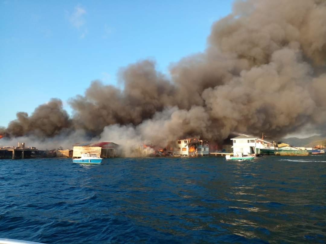 Incendio en Guanaja fue accidental y provocado por una vela