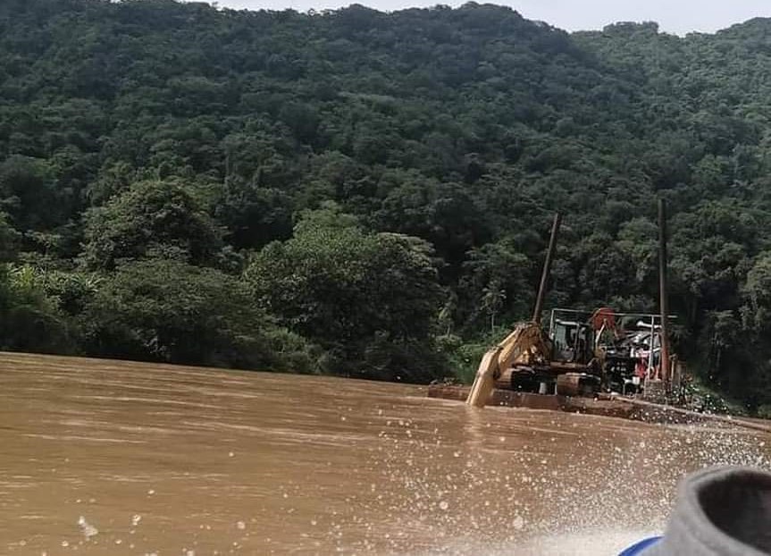 Pobladores denuncian a mineros colombianos por extracción de oro en El Parque Nacional Patuca, Biosfera Tawahka