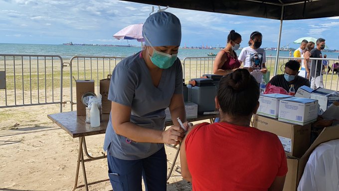 Más de 16,000 personas han sido vacunadas en centros turísticos durante Feriado Morazánico