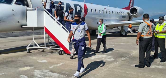 Selección de Honduras arribó a México y ya se prepara para el duelo de este domingo Selección de Honduras arribó a México y ya se prepara para el duelo de este domingo