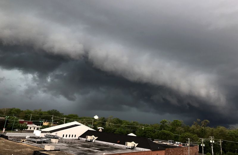 Emiten alerta de tornado para gran parte de Florida, Estados Unidos