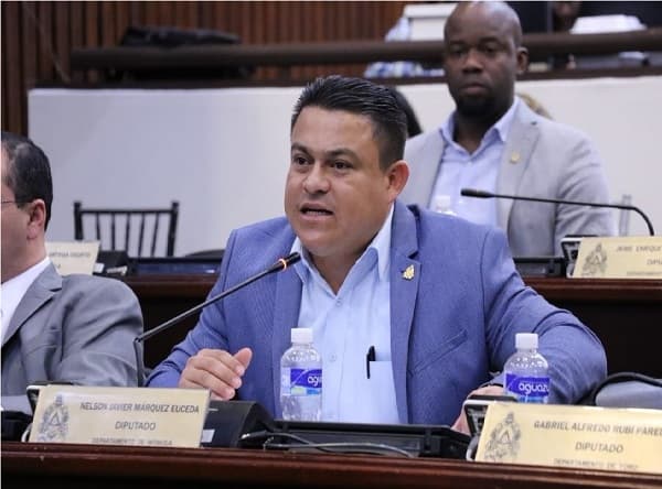 Nelson Márquez: De la capacidad de los candidatos dependerá la cantidad de votos que obtengan en las elecciones  