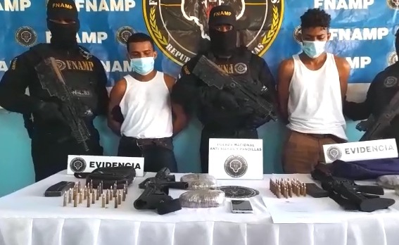 La Ceiba: Caen “El Sharky” y “El Blass” en poder de fusiles AR-15 La Ceiba: Caen “El Sharky” y “El Blass” en poder de fusiles AR-15