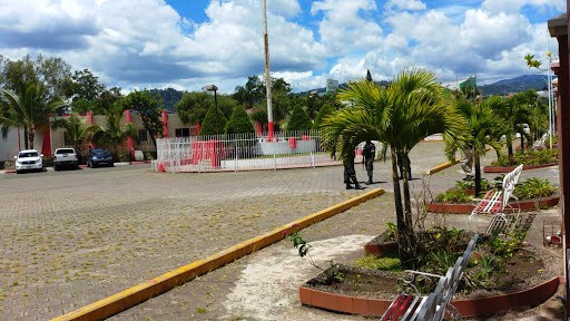 Desojan de su sede al Consejo Central Ejecutivo del Partido Liberal Desojan de su sede al Consejo Central Ejecutivo del Partido Liberal