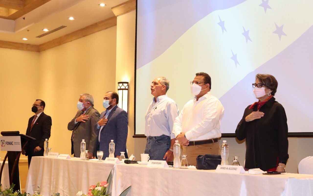 Nasry Asfura presenta plan de gobierno ante el FONAC