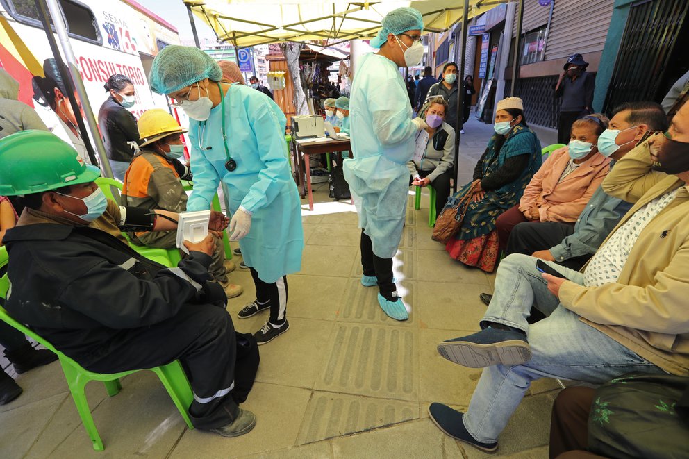 Los contagios de Covid-19 en Bolivia aumentaron un 18% en la última semana