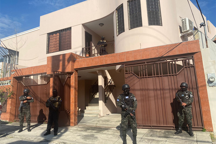 Capturan a salvadoreño cabecilla de la Pandilla 18 con una fuerte cantidad de dinero en SPS Capturan a salvadoreño cabecilla de la Pandilla 18 con una fuerte cantidad de dinero en SPS