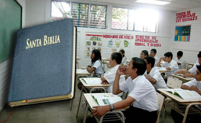 La próxima semana retomarán el tema de la lectura de la Biblia en centros educativos