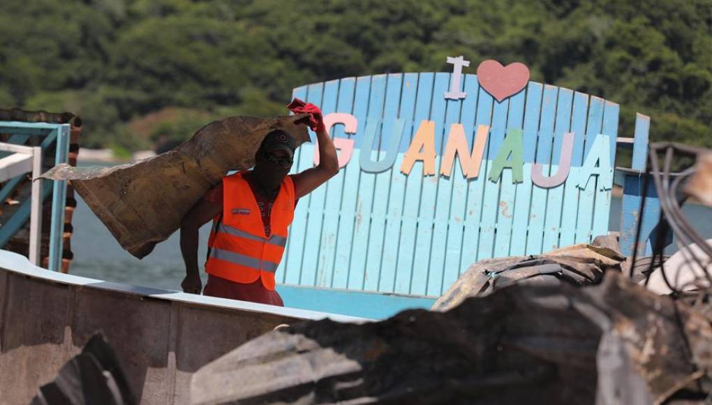 Estiman que reconstrucción de Guanaja costará 10 millones de dólares Estiman que reconstrucción de Guanaja costará 10 millones de dólares