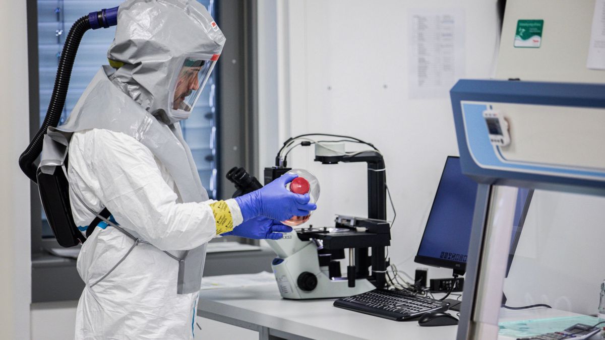 La EMA aprobó uso de dos anticuerpos monoclonales contra la Covid-19