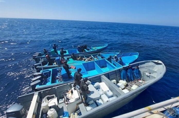 El Salvador: Decomisan tres narcolanchas con un cargamento de droga valorada en más de 62 millones de dólares El Salvador: Decomisan tres narcolanchas con un cargamento de droga valorada en más de 62 millones de dólares