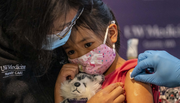 Regulador europeo aprueba vacuna anticovid de Pfizer para niños entre 5 y 11 años