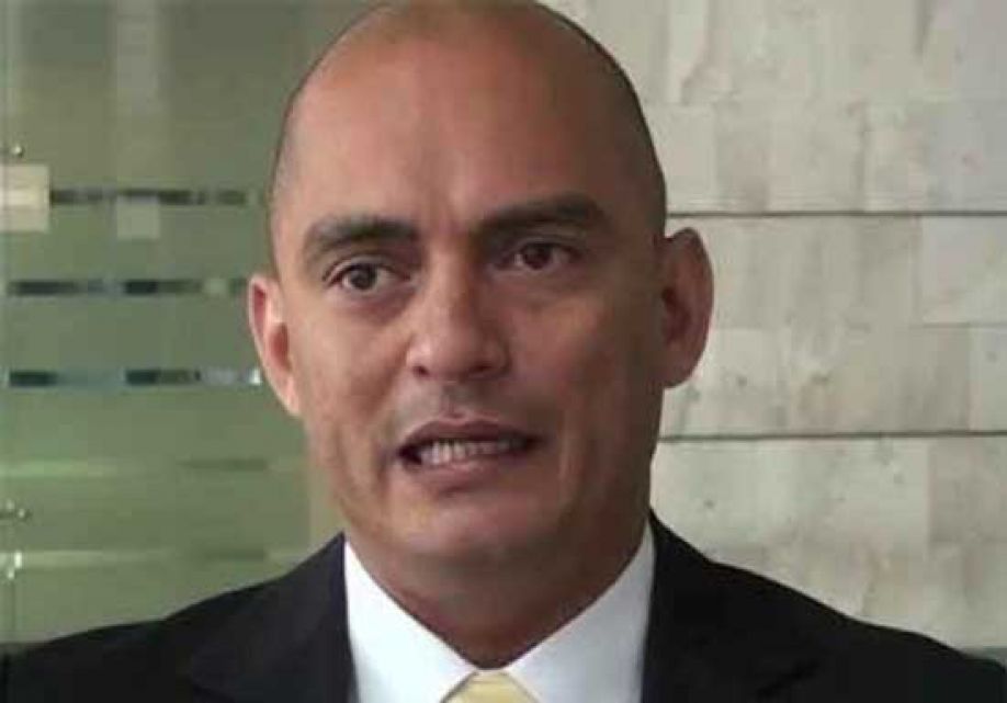 Fernando Gonzales: «Si van a haber elecciones, pero estilo Honduras» Fernando Gonzales: «Si van a haber elecciones, pero estilo Honduras»