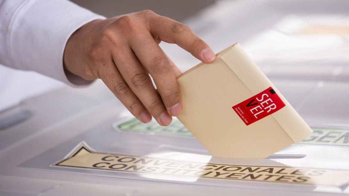 Cambios y seguridad razones que llevarán a los chilenos a las urnas