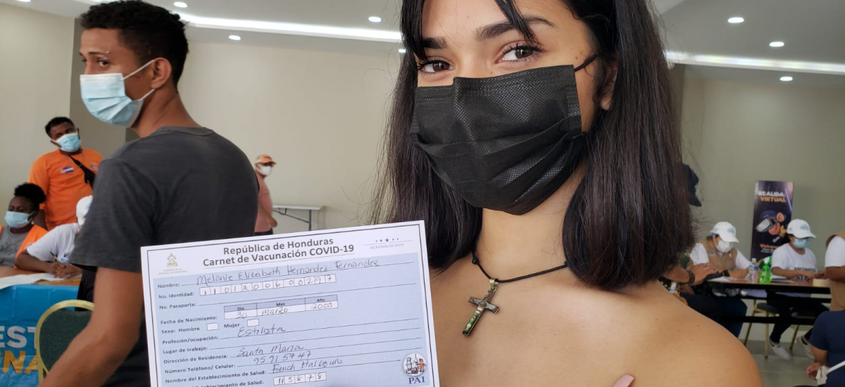 Rector Grádiz: UTH exigirá carnet de vacunación anti COVID-19 a estudiantes Rector Grádiz: UTH exigirá carnet de vacunación anti COVID-19 a estudiantes