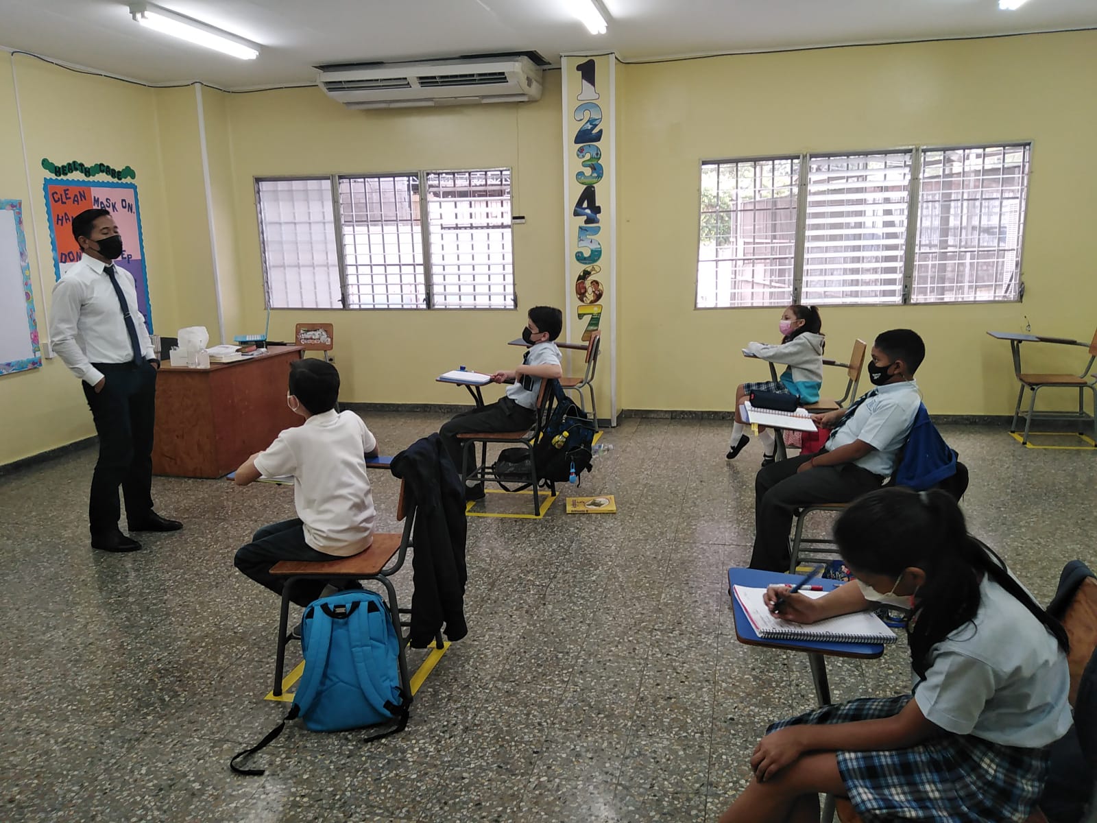 Centros educativos no registraron casos de COVID-19 este año en Honduras Centros educativos no registraron casos de COVID-19 este año en Honduras