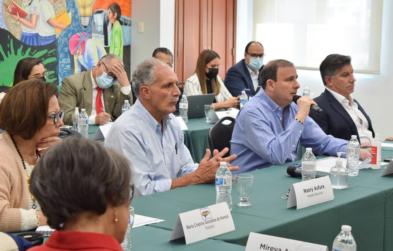 Papi ante el COHEP: «Me comprometo a hacer lo sensato y correcto al conocer la totalidad de los resultados electorales»