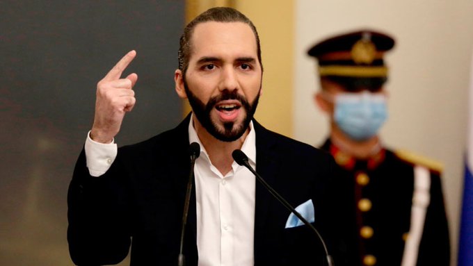 Bukele sacó los militares a la calle para hacer frente a la ola de homicidios Bukele sacó los militares a la calle para hacer frente a la ola de homicidios