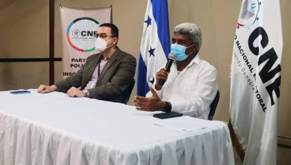 Germán Lobo asegura que inhabilitación de Roberto Contreras se hizo en base a ley Germán Lobo asegura que inhabilitación de Roberto Contreras se hizo en base a ley