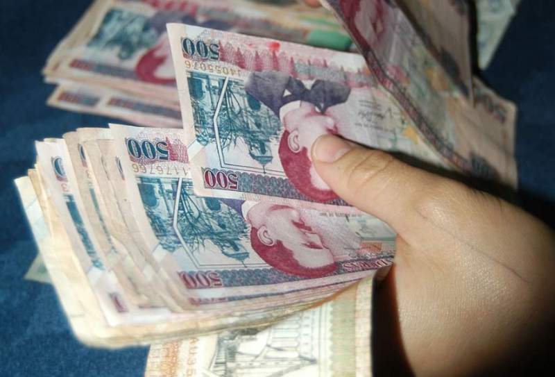 Ministro de finanzas: A partir del 1 de diciembre comenzamos a pagar el aguinaldo