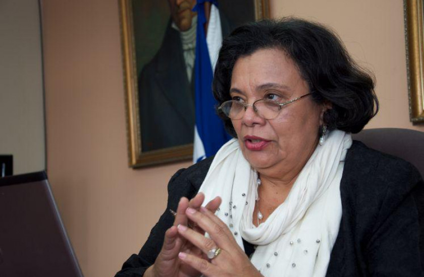 Ex rectora de la UNAH: Incorrecto invertir L 2 mil millones en tecnología electoral que genera incertidumbre Ex rectora de la UNAH: Incorrecto invertir L 2 mil millones en tecnología electoral que genera incertidumbre