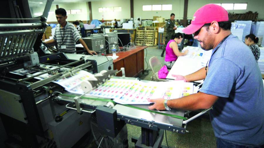 CNE: Imprime 16 millones de papeletas electorales CNE: Imprime 16 millones de papeletas electorales