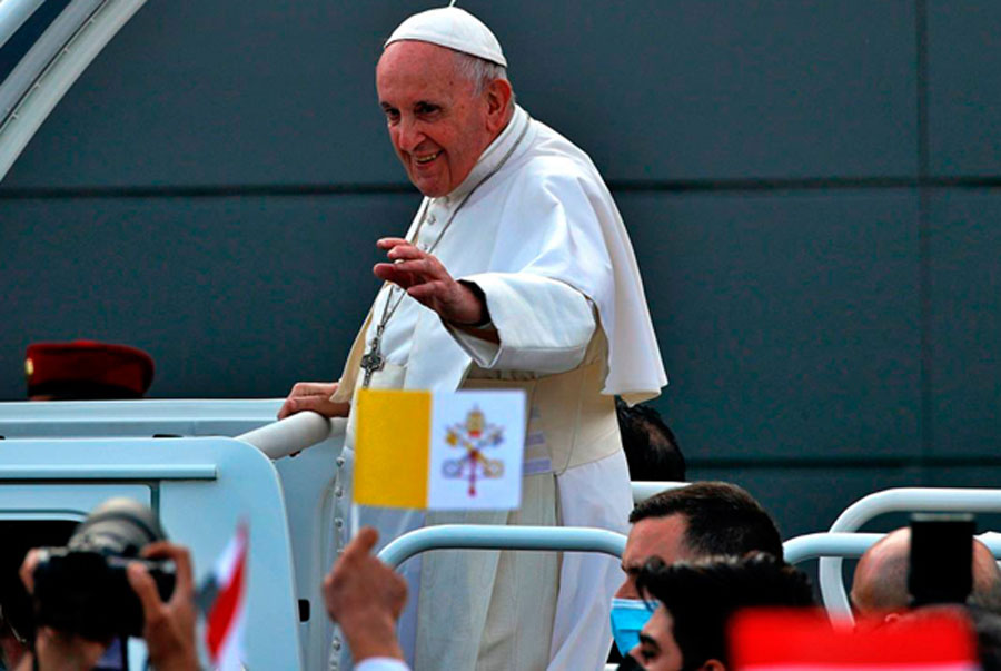 El papa pide a la Iglesia de América Latina que escuchen a los más pobres El papa pide a la Iglesia de América Latina que escuchen a los más pobres