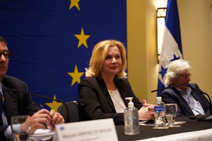 “Pese a la campaña violenta, hondureños mostraron su compromiso con la democracia”: Misión Observadores UE “Pese a la campaña violenta, hondureños mostraron su compromiso con la democracia”: Misión Observadores UE