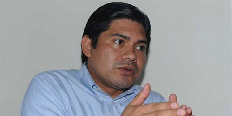 Wilfredo Méndez: «Papi sigue encabezando las encuestas» Wilfredo Méndez: «Papi sigue encabezando las encuestas»