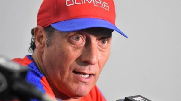 Pedro Troglio deja de ser oficialmente el técnico del Olimpia Pedro Troglio deja de ser oficialmente el técnico del Olimpia