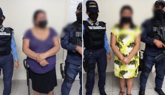 Capturan a dos mujeres por almacenamiento de armas de guerra y tráfico de drogas en Atlántida Capturan a dos mujeres por almacenamiento de armas de guerra y tráfico de drogas en Atlántida