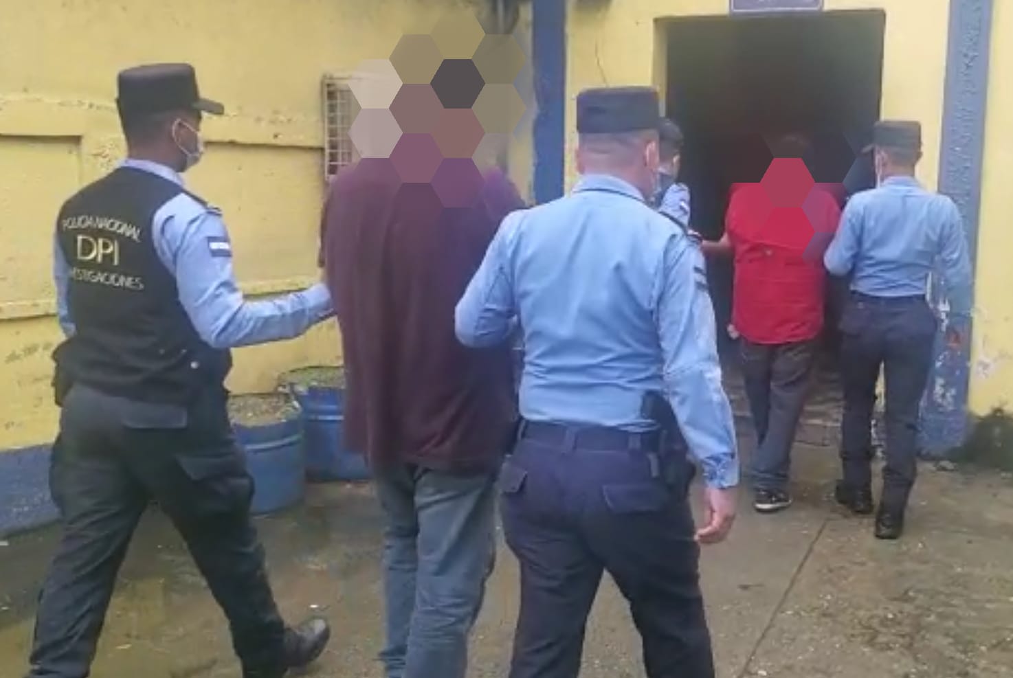 Arrestan en zona norte a ciudadano guatemalteco y hondureño por tráfico de personas Arrestan en zona norte a ciudadano guatemalteco y hondureño por tráfico de personas