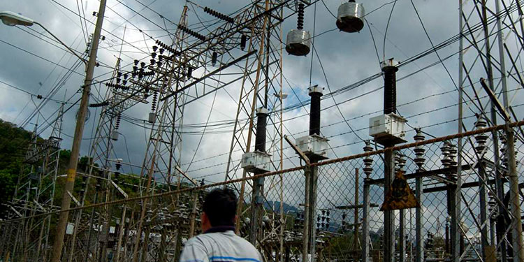 Ministro de Energía:   División de la ENEE en tres empresas no es un deseo antojadizo