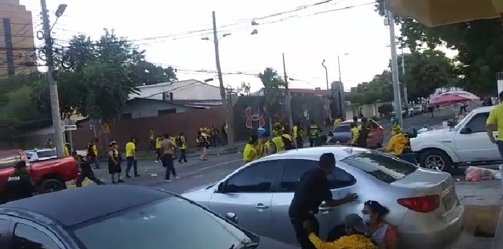 Al menos seis heridos de bala deja enfrentamiento entre barras en SPS