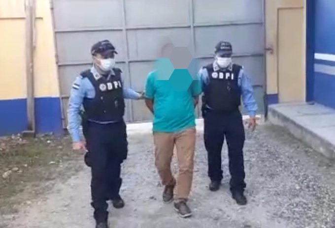 Capturan a sujeto en zona norte por la supuesta violación de su hija de 10 años Capturan a sujeto en zona norte por la supuesta violación de su hija de 10 años