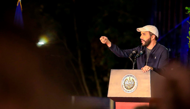 Bukele advierte que opositores buscan darle golpe de estado Bukele advierte que opositores buscan darle golpe de estado