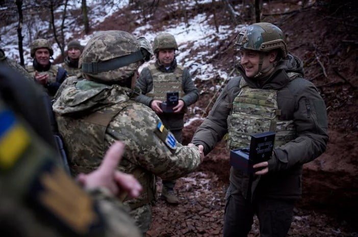 Ucrania confirmó el despliegue de ayuda de EEUU para su defensa en la frontera con Rusia