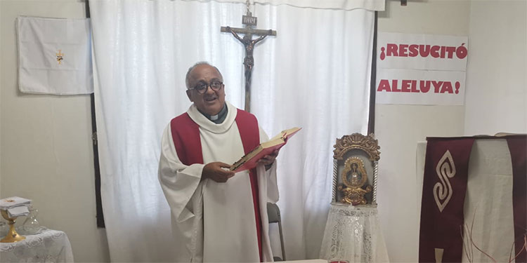 Párroco de Divino Niño: En este nuevo año debemos darle paso a la esperanza y a la fe