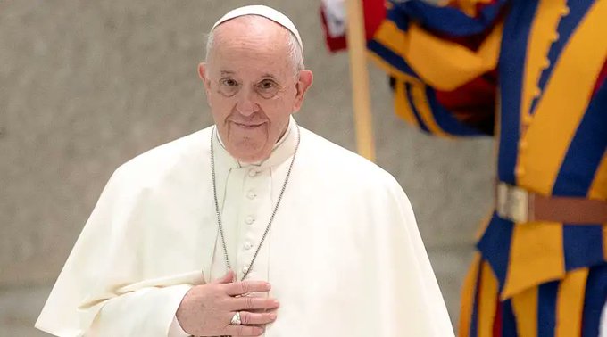 En el último día de 2021 el Papa acepta la renuncia de 2 arzobispos En el último día de 2021 el Papa acepta la renuncia de 2 arzobispos