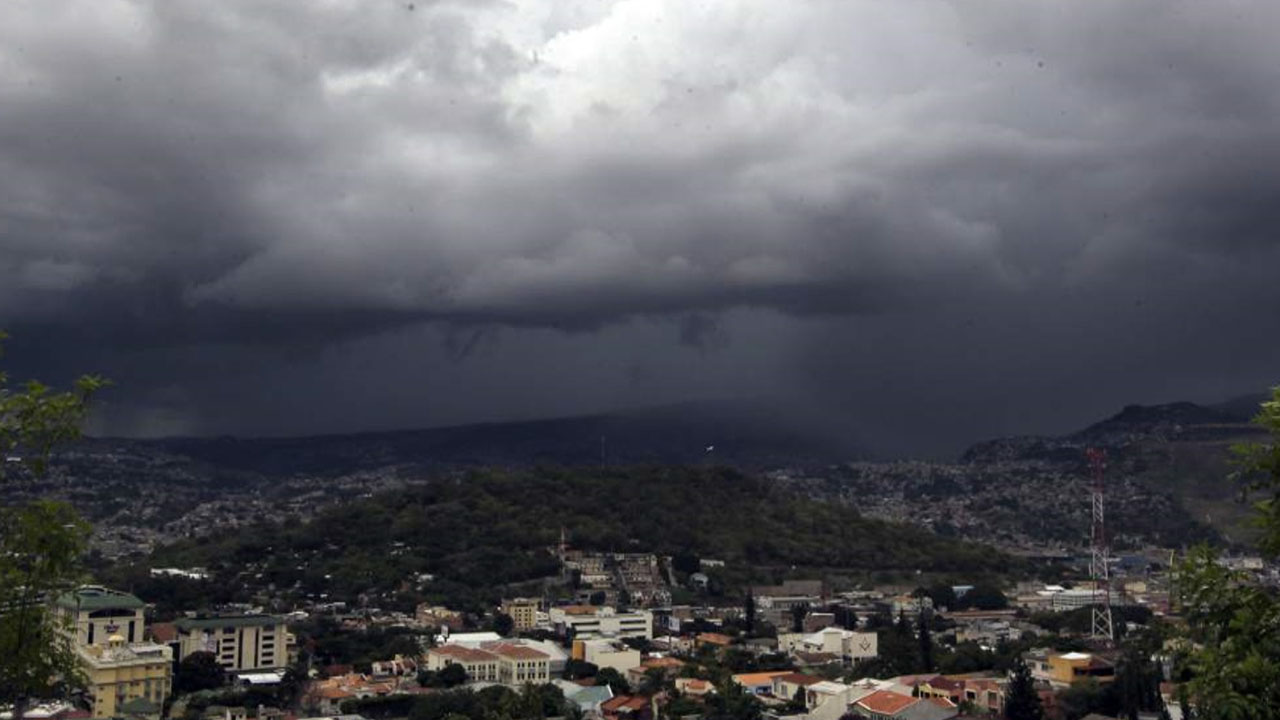 Lluvias leves se esperan en todo el territorio nacional