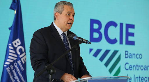 En el 2021: El BCIE desembolso  3,700  millones de dolares en prestamos a la región  para la ejecución de proyectos